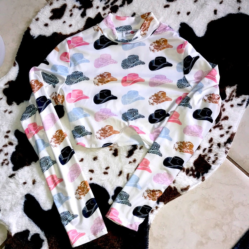 Cowgirl Hat Print Crop Top Long Sleeve